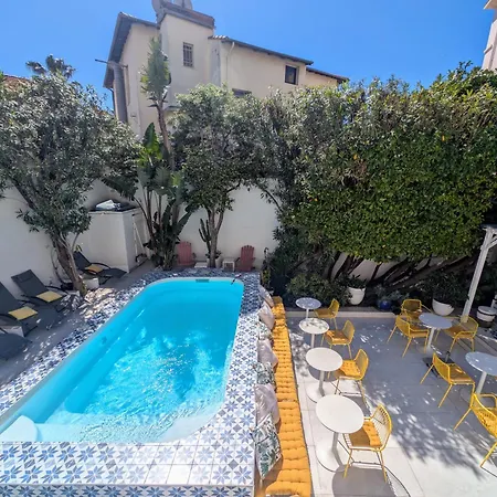 Hotel Mademoiselle 4*