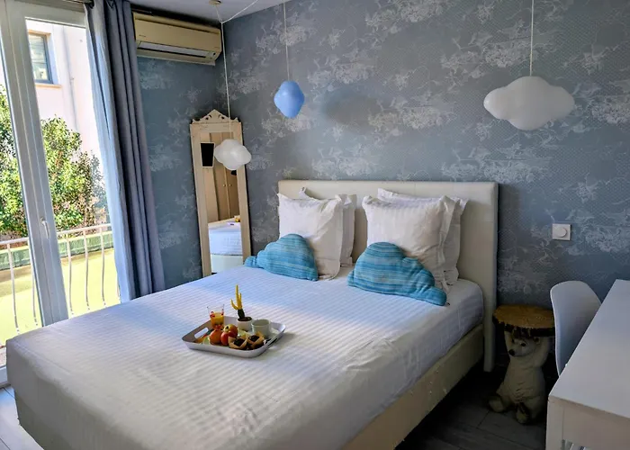 Mademoiselle 4* Juan-les-Pins