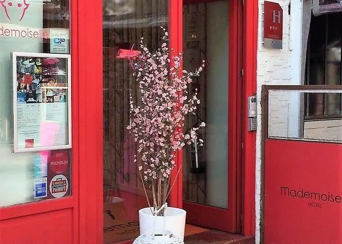 Mademoiselle Hotel