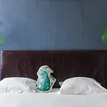 Mademoiselle Hotel 4*
