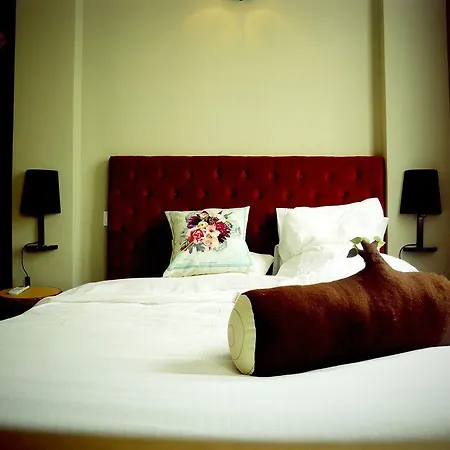 Hotel Mademoiselle Juan-les-Pins