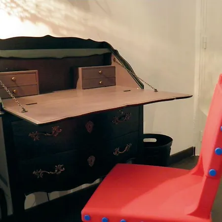 مدموزيل فندق جوان ليه باه