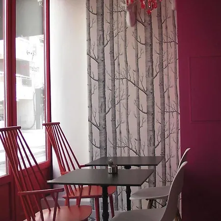 Mademoiselle Hotel