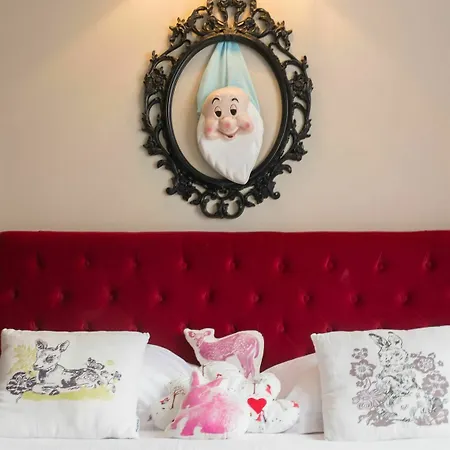 مدموزيل فندق جوان ليه باه