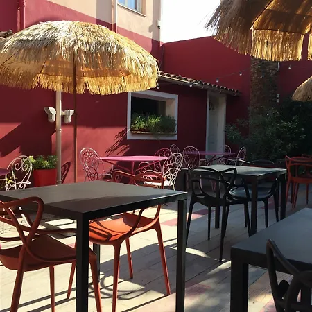 مدموزيل 4* جوان ليه باه