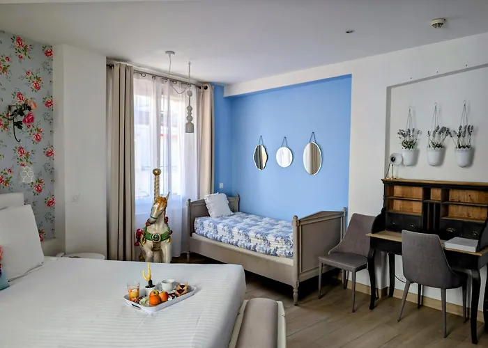 Otel Mademoiselle Juan-les-Pins