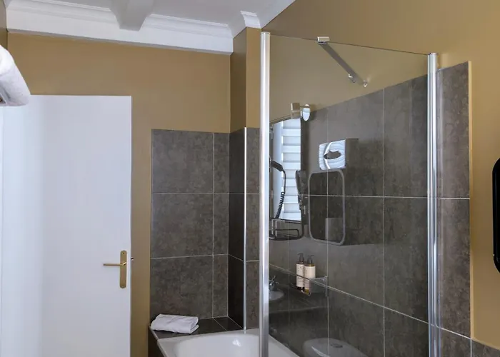 Mademoiselle Juan-les-Pins