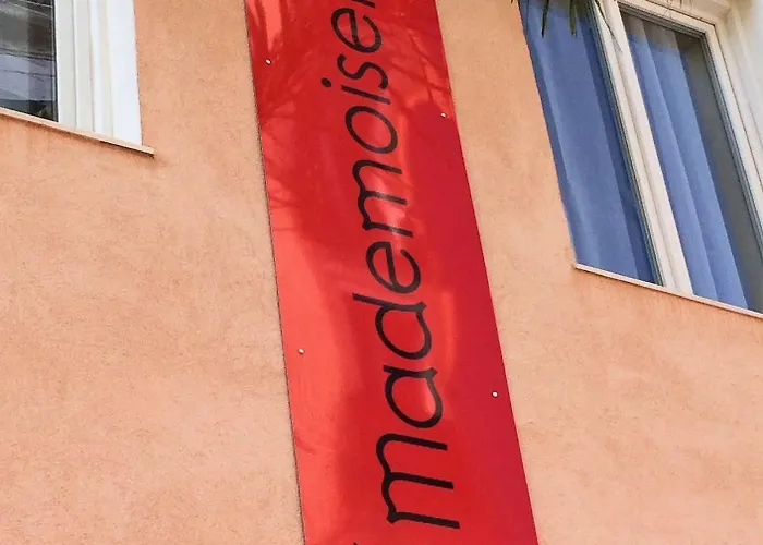 Mademoiselle Otel 4*